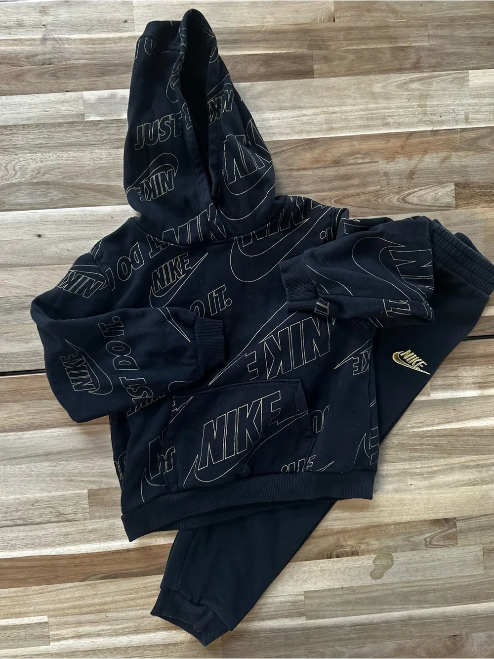 Nike Black Kids Hoodie and Jogger Set with Gold Logo Accents
